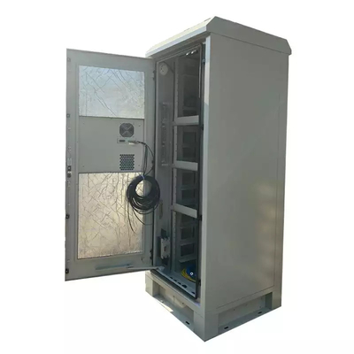 gabinete DC48V de la red de los gabinetes 42U de las telecomunicaciones de los 2.1M Double Wall Outdoor