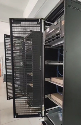 Eltek FPC Telecomunicación - 48Vdc 24KW sistema de energía CC con panel Smartpack S y módulo 48V 3000W