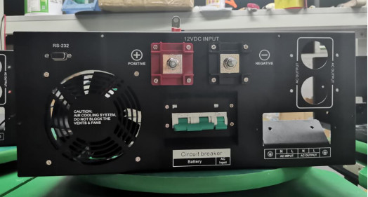 Inversor de CA de corriente continua de 19 pulgadas Tipo de bastidor 4RU Entrada 12Vdc a salida 220Vac Modulo de inversor de 3kw personalizado
