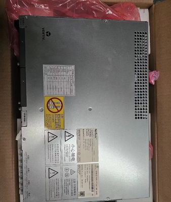 Fuente de alimentación de conmutación integrada de la marca Vertiv Netsure 531 A31-S4 48V 60A