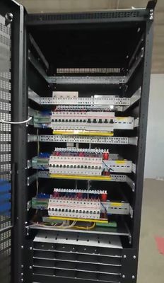 -48Vdc 1000A Gran sistema de energía de telecomunicaciones Gran planta de energía 240Vac 2L + N + PE con Flatpack2 48/3000 SHE 241119.106