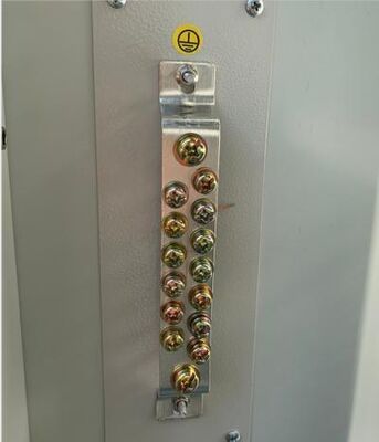 Gabinete al aire libre antirrobo 30U 40U del gabinete de telecomunicaciones con cerradura de tres puntos hecho a medida para equipos de red