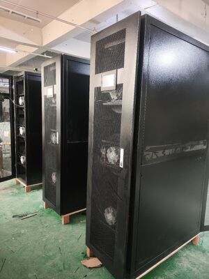 El aire acondicionado de precisión en fila L35 38,2KW Capacidad de refrigeración R410a refrigerante