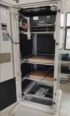 Sistema de alimentación de telecomunicaciones interior de 24 kW -48 V CC, 16 kW de arranque, 8 kW de módulos Flatpack2 de alta eficiencia expandibles
