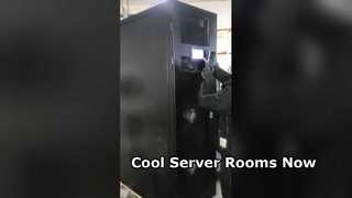 Aires acondicionados en fila